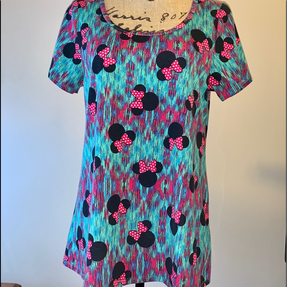 Disney LulaRoe Classic Tee M